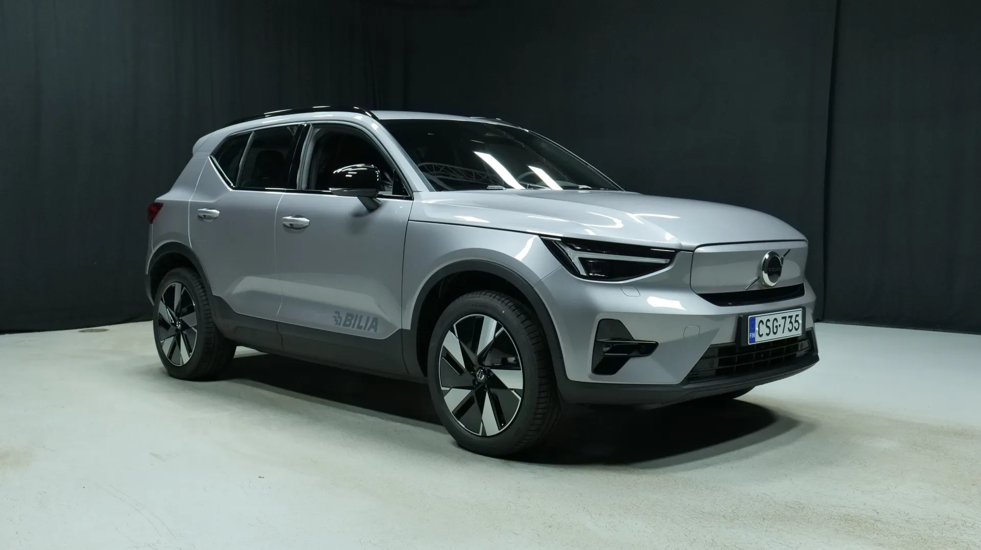 Autokuva 5 - CSG-735