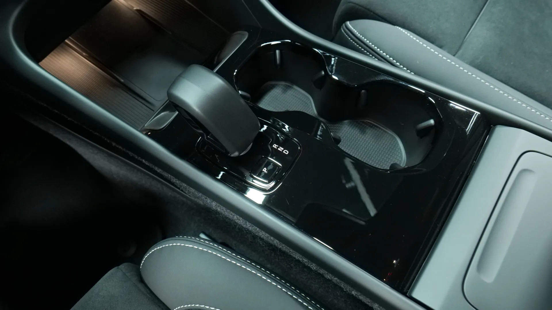 Autokuva 9 - CSG-735