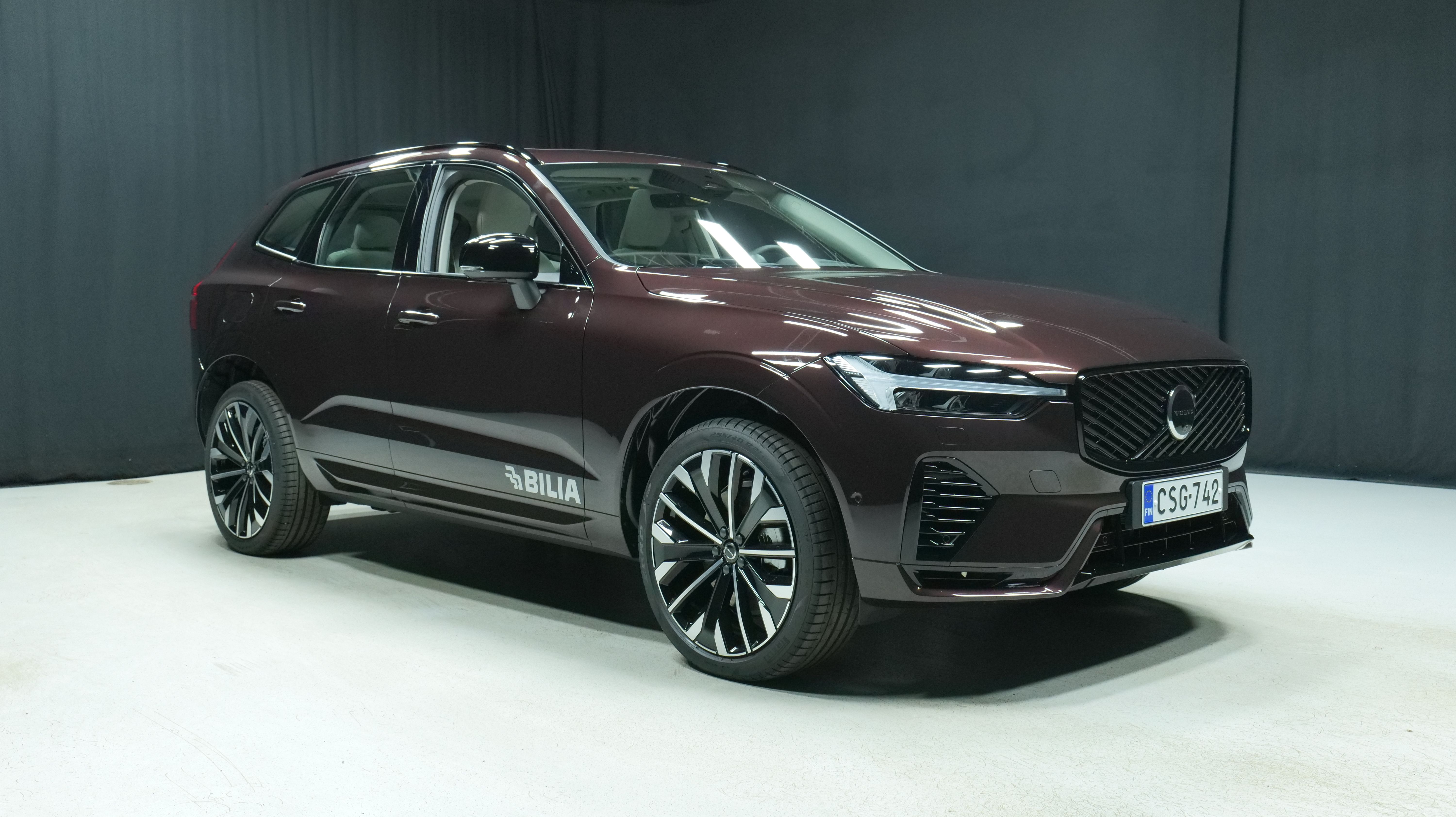 Volvo XC60 T6 AWD Long Range Ultra Dark 2026, kuva 5/19