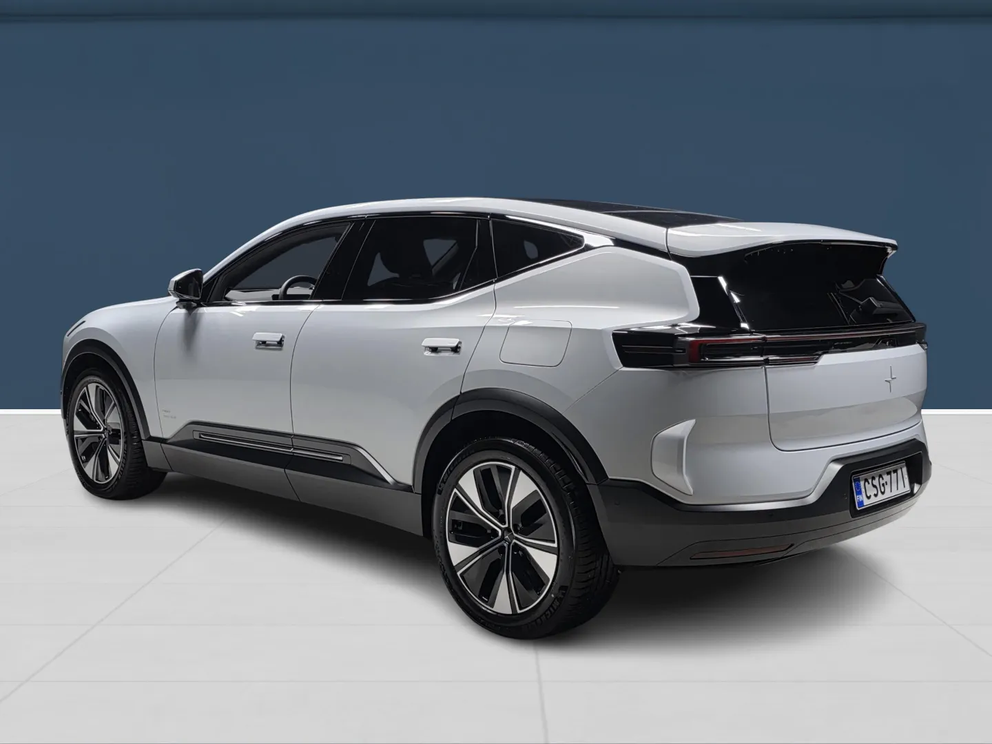 Autokuva 6 - CSG-771