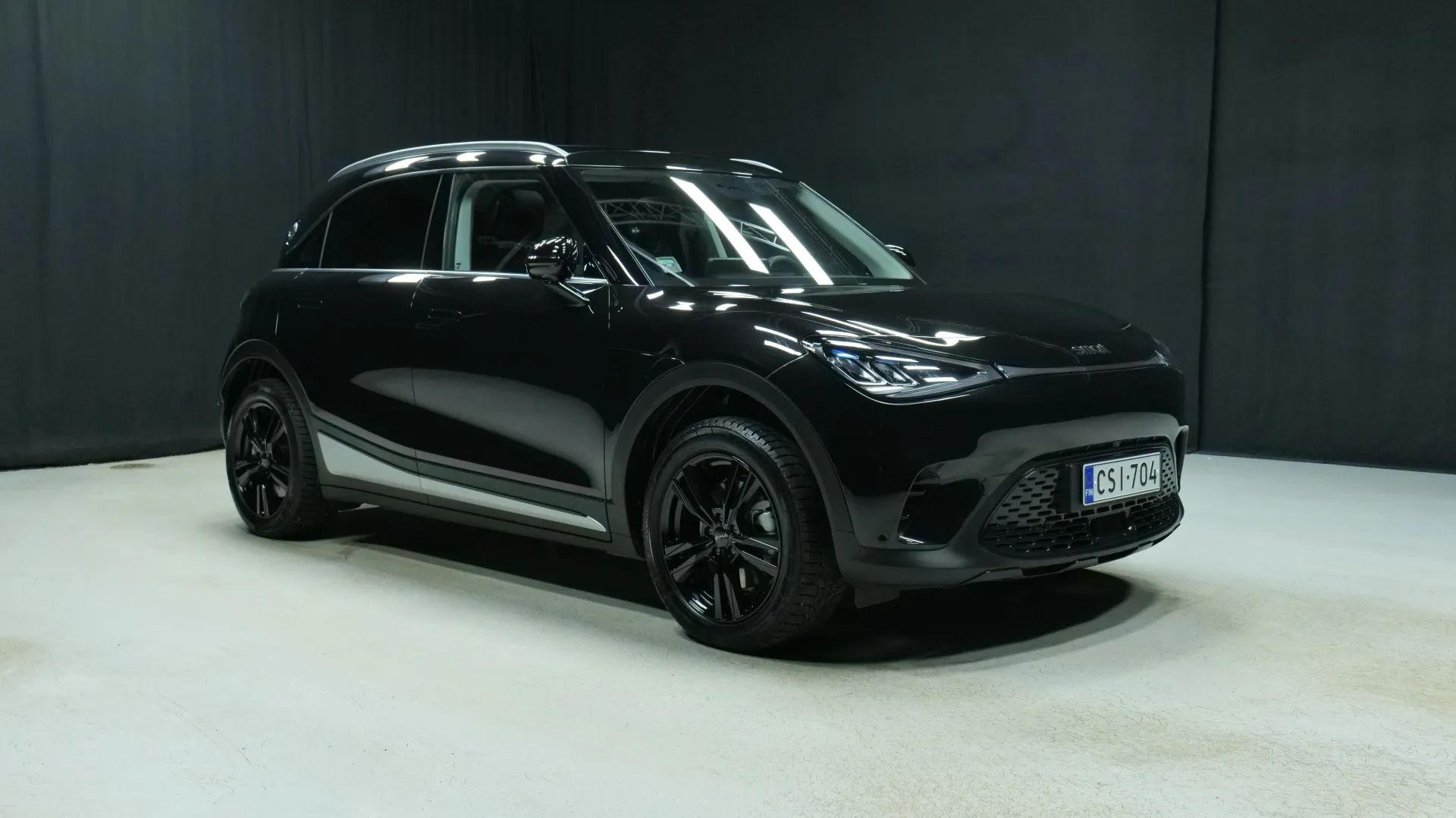 Autokuva 5 - CSI-704