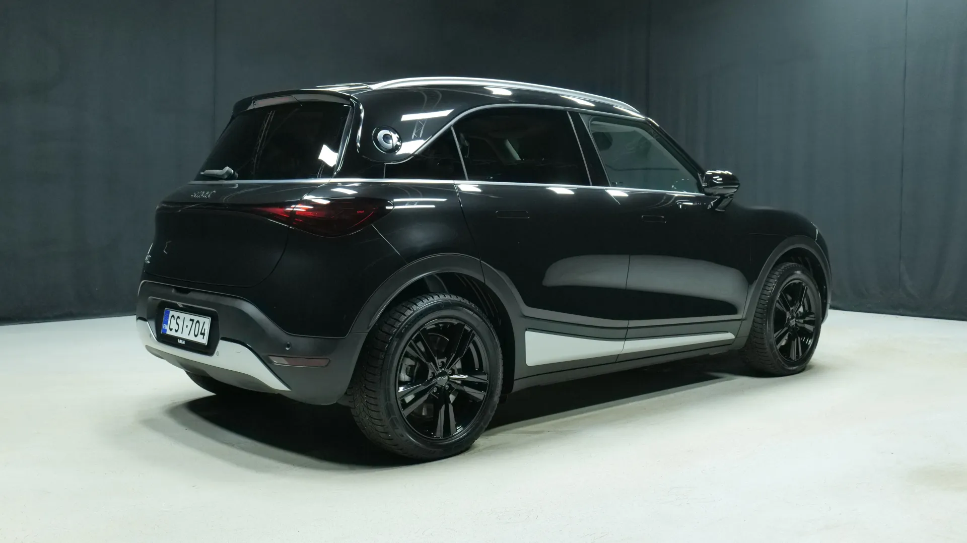 Autokuva 3 - CSI-704