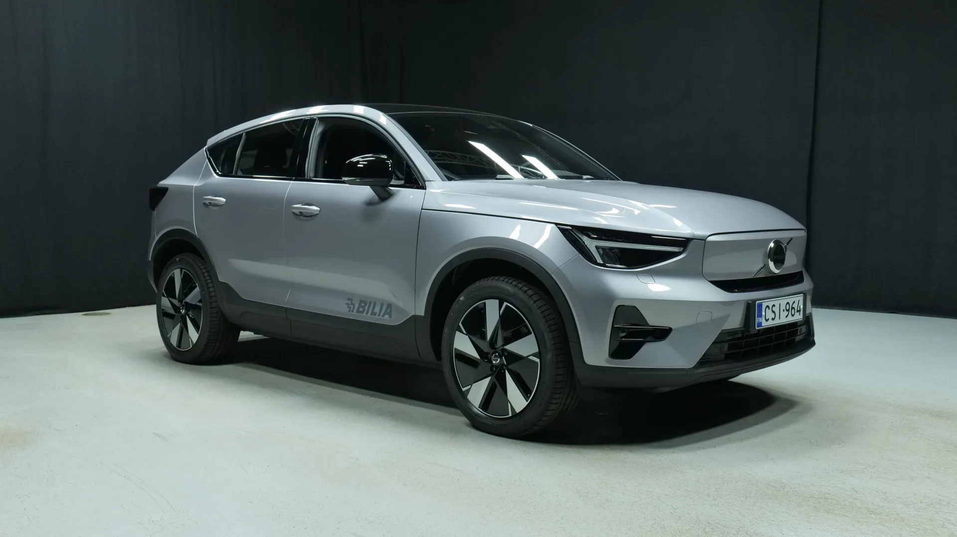 Autokuva 5 - CSI-964