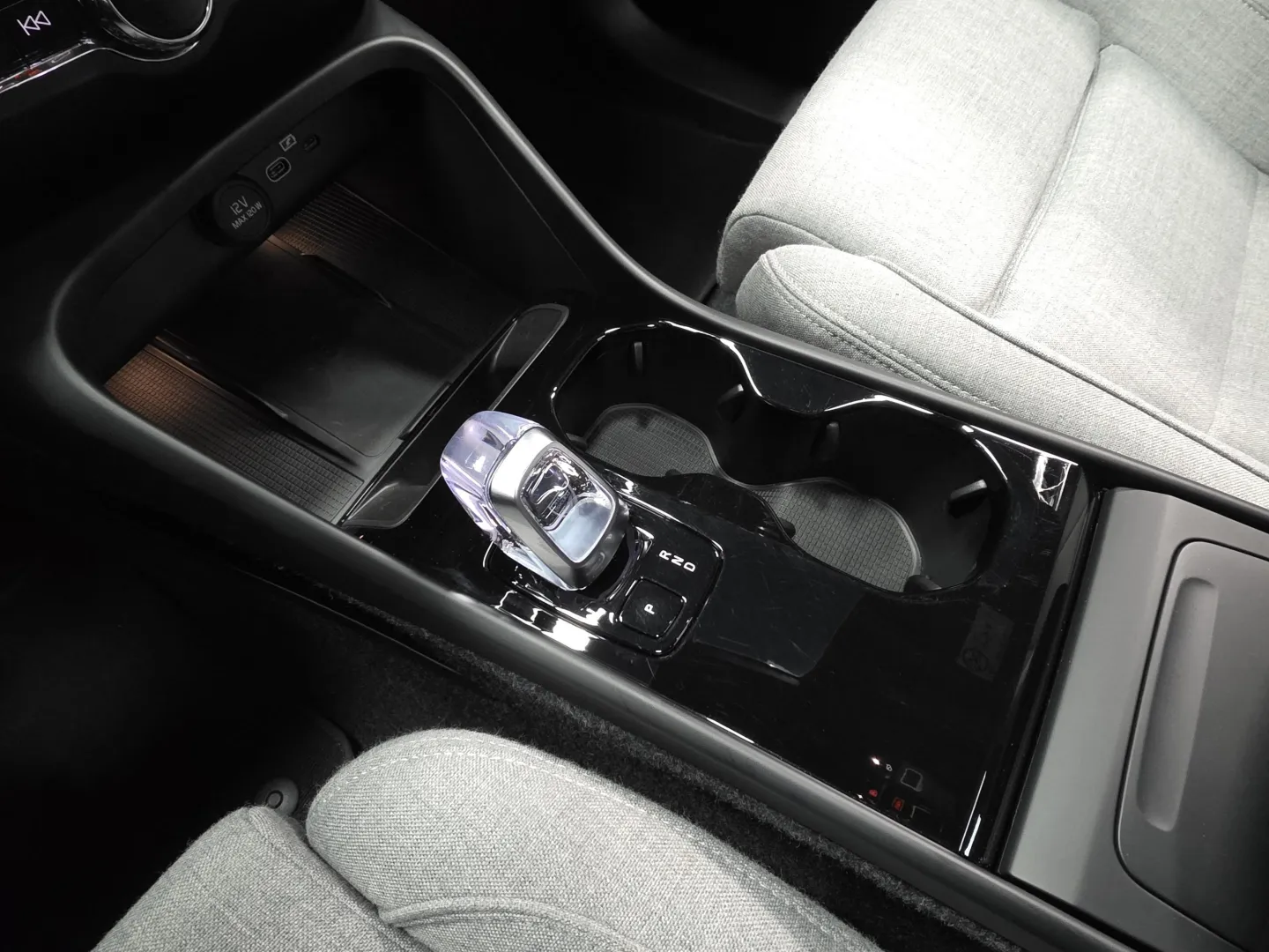 Autokuva 15 - CSI-976