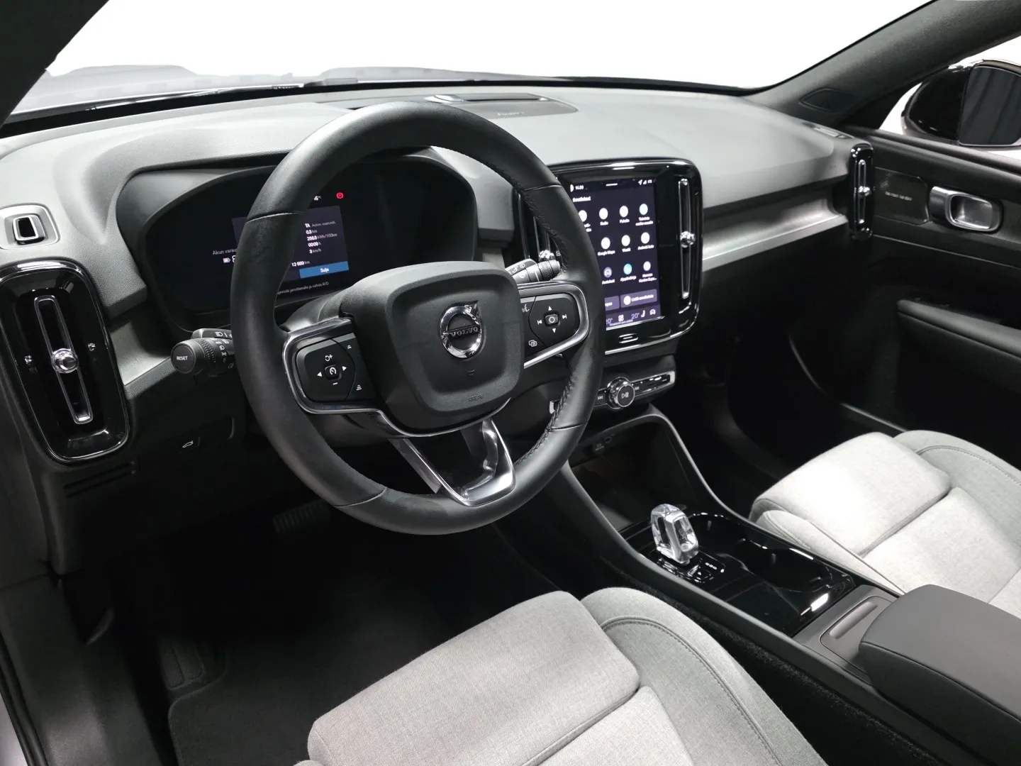 Autokuva 8 - CSI-976