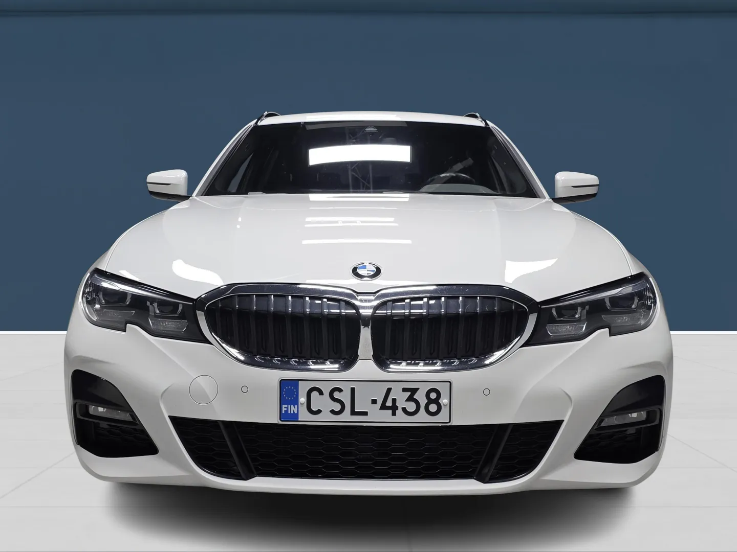 Autokuva 2 - CSL-438