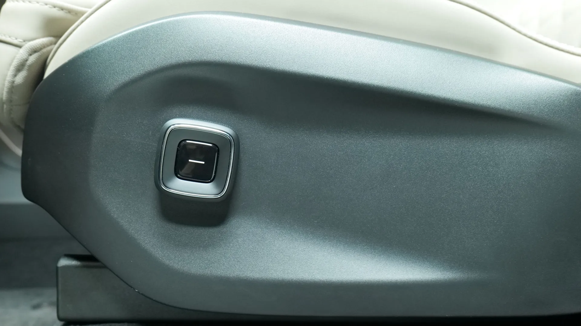 Autokuva 11 - CSN-434