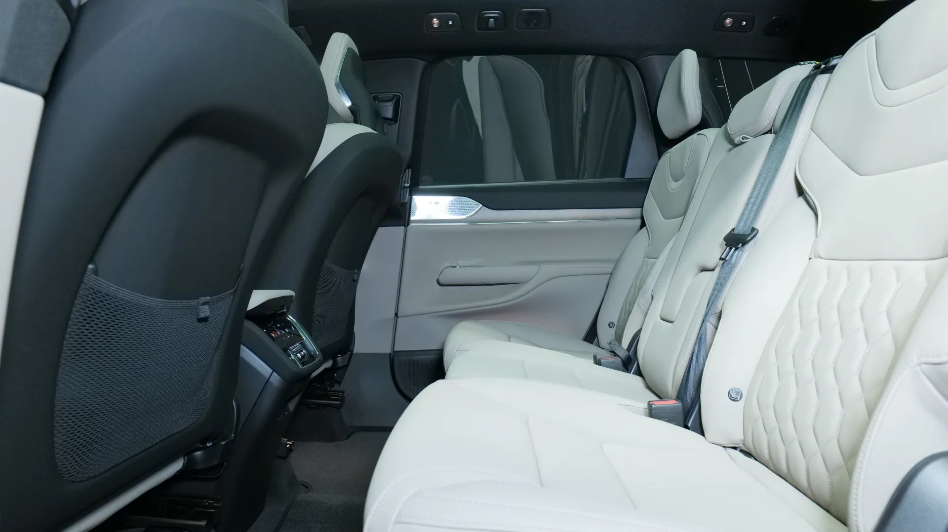 Autokuva 16 - CSN-434