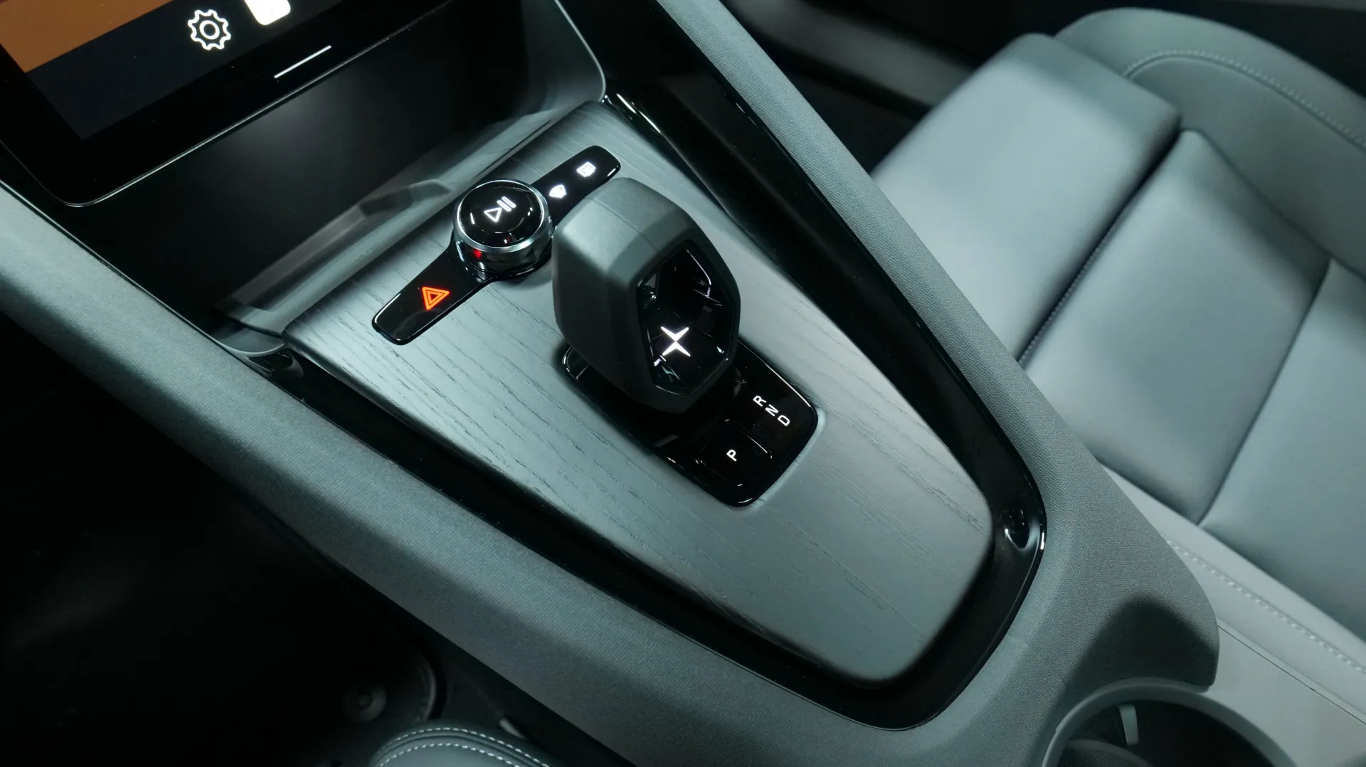 Autokuva 9 - CSP-656