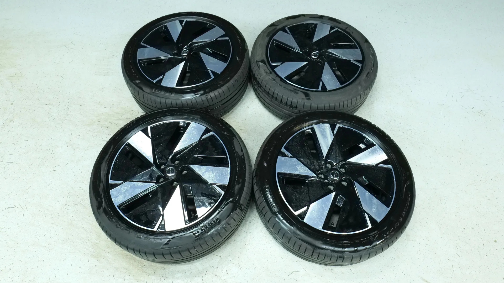 Autokuva 20 - CSP-749