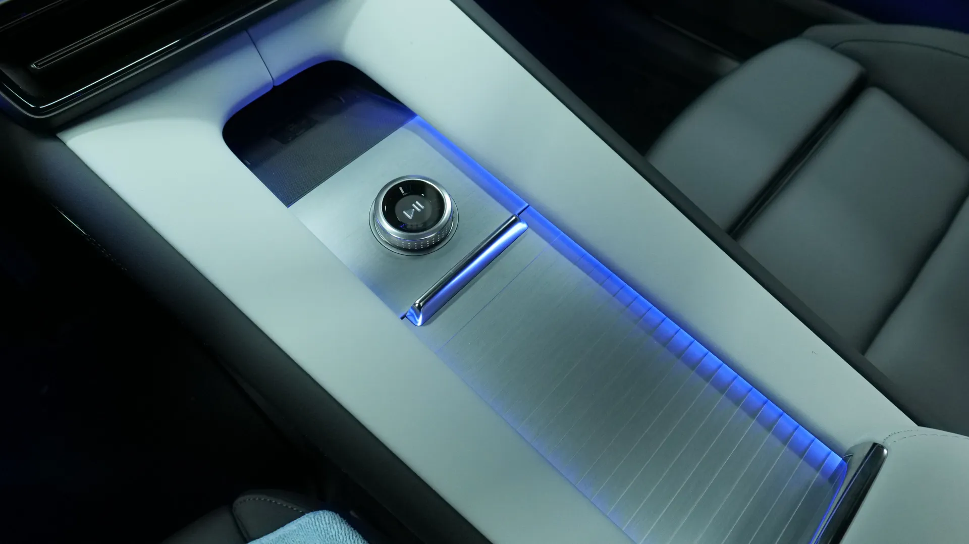 Autokuva 11 - CSP-930