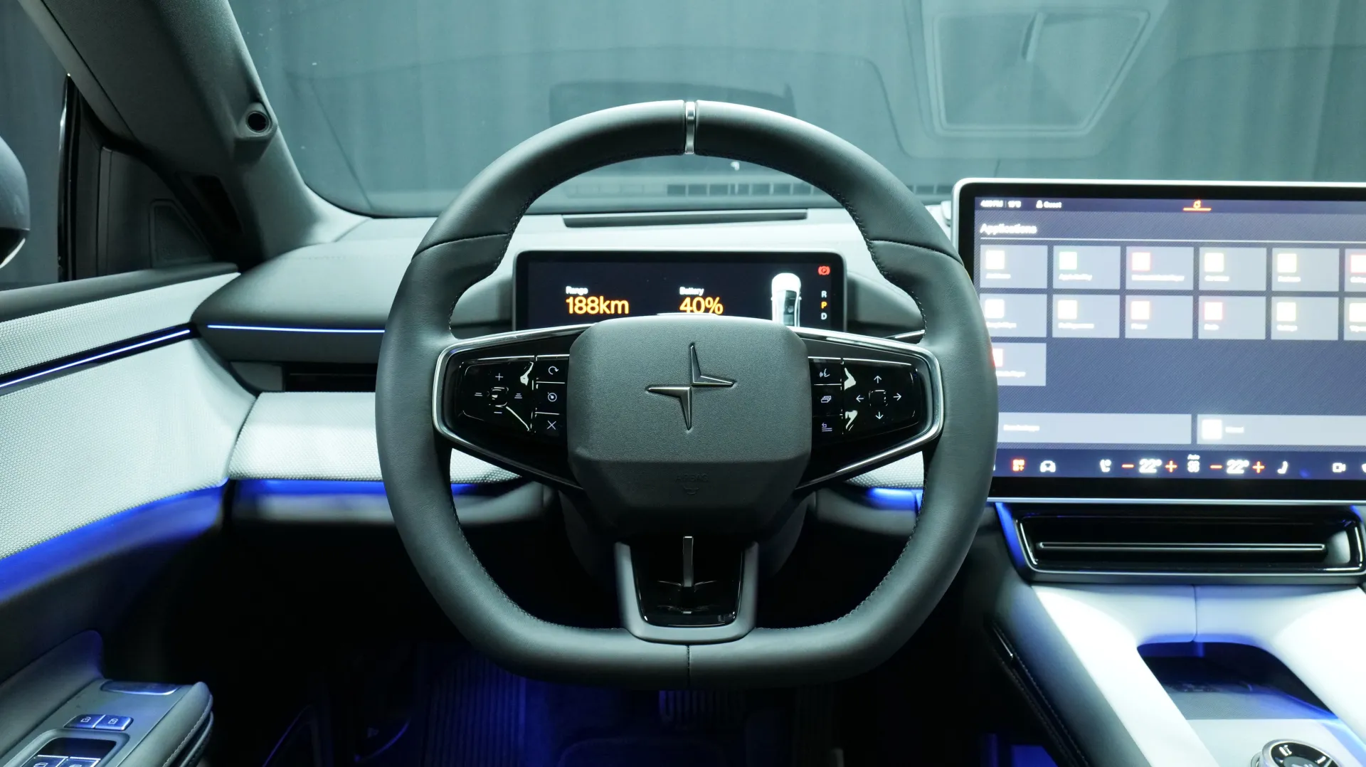 Autokuva 18 - CSP-930