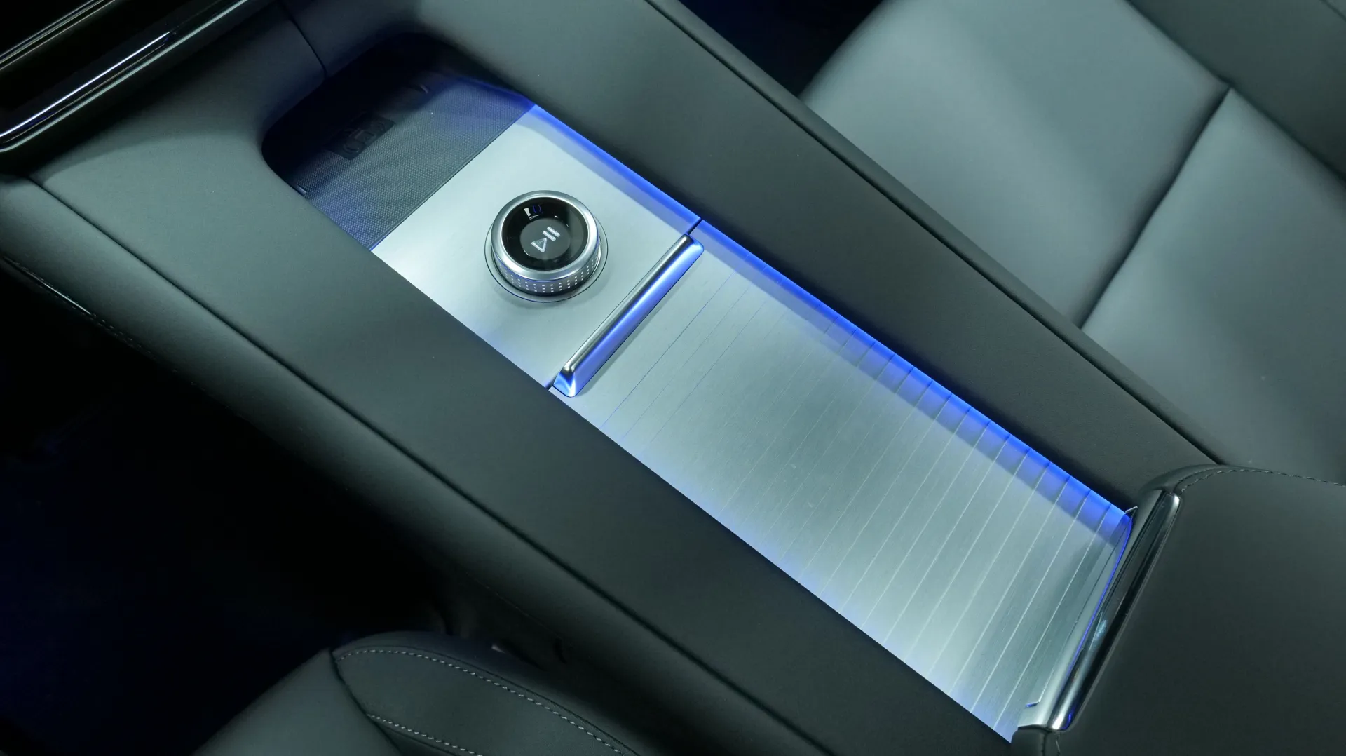 Autokuva 10 - CSP-936