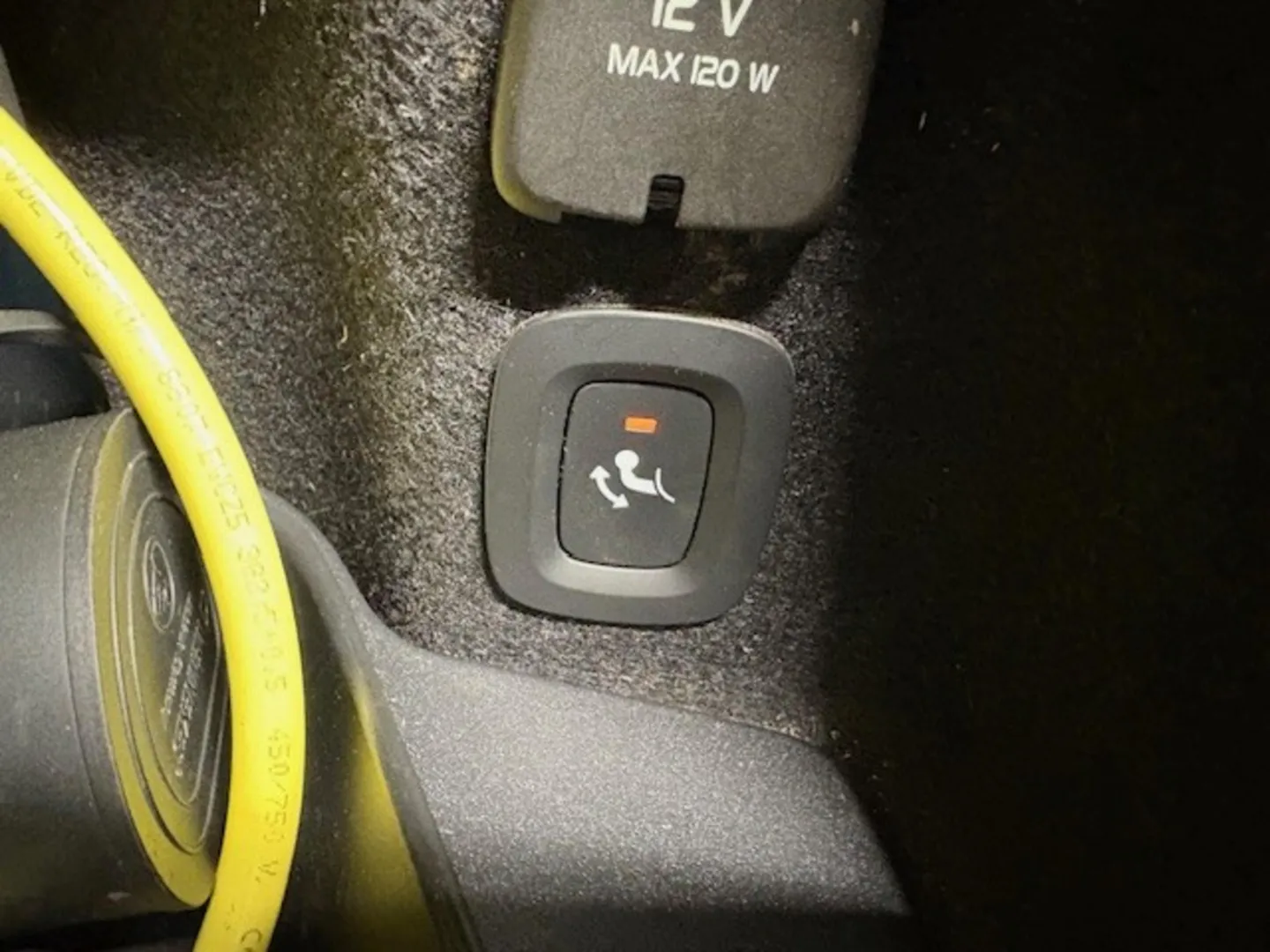 Autokuva 8 - EPR-788