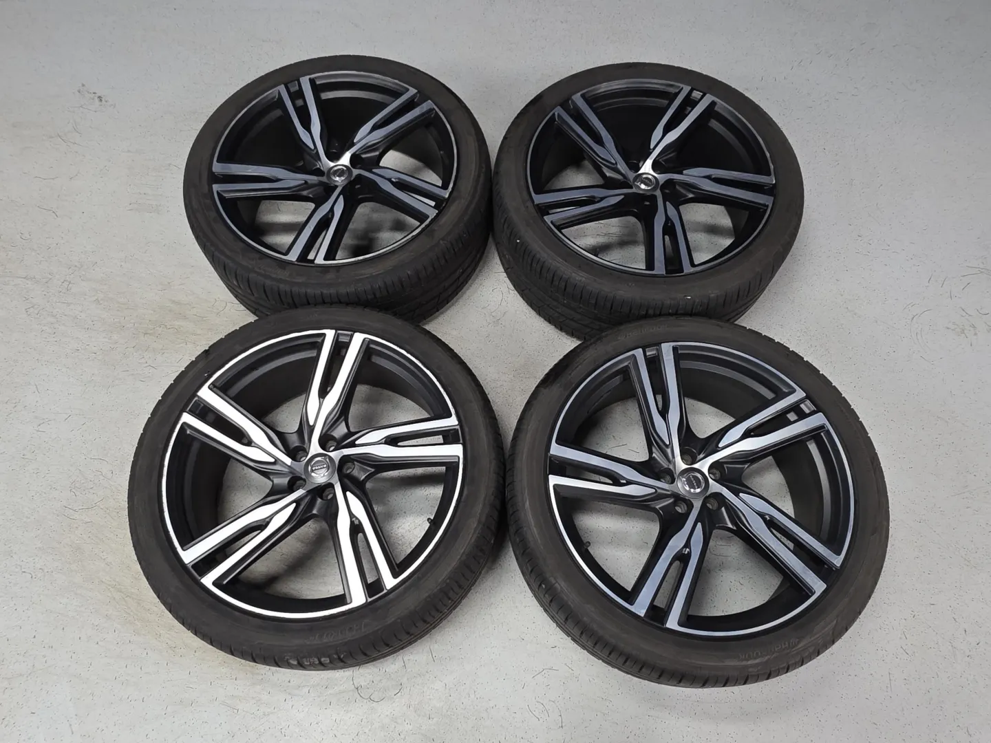 Autokuva 12 - EPV-853