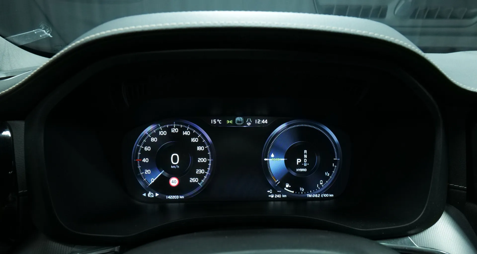 Autokuva 6 - ERN-933