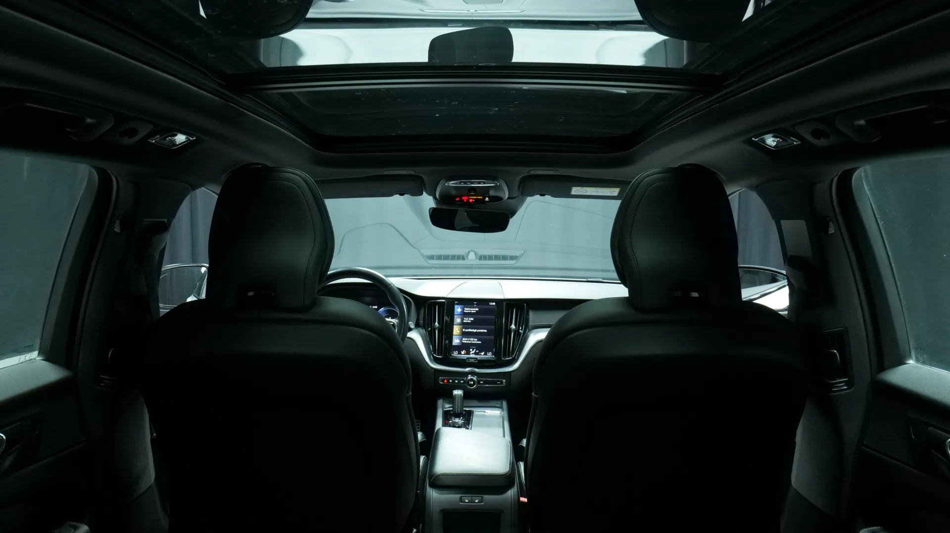 Autokuva 18 - ERN-933