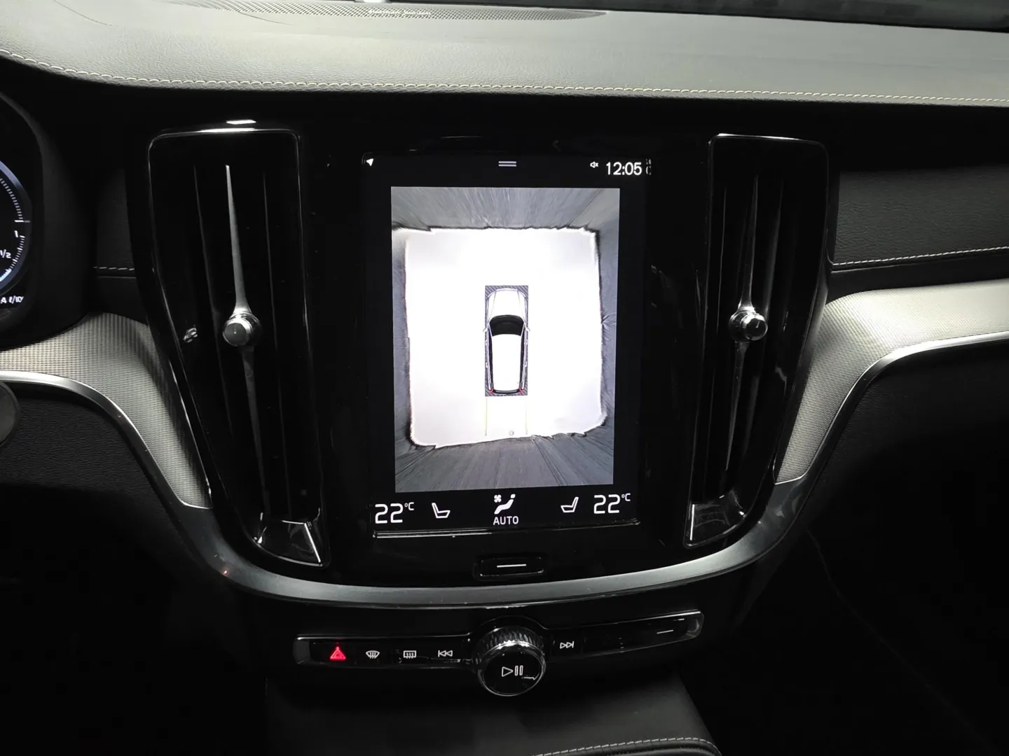 Autokuva 14 - ERV-943