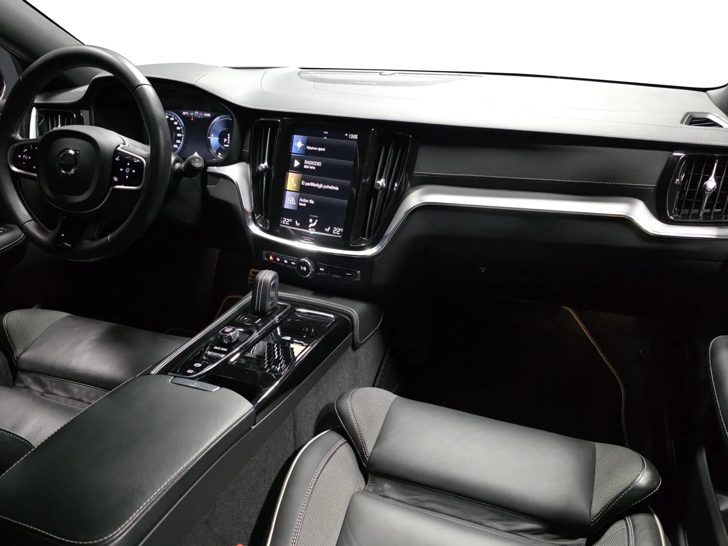 Autokuva 18 - ERV-943