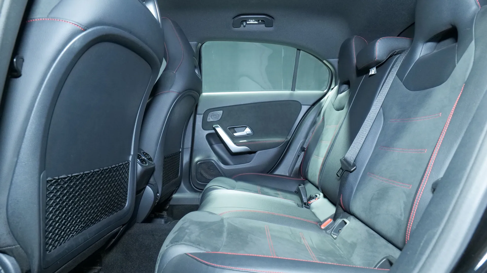 Autokuva 15 - ESC-257