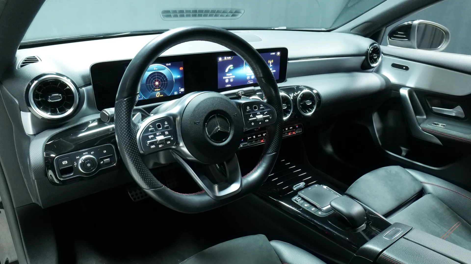 Autokuva 11 - ESC-257