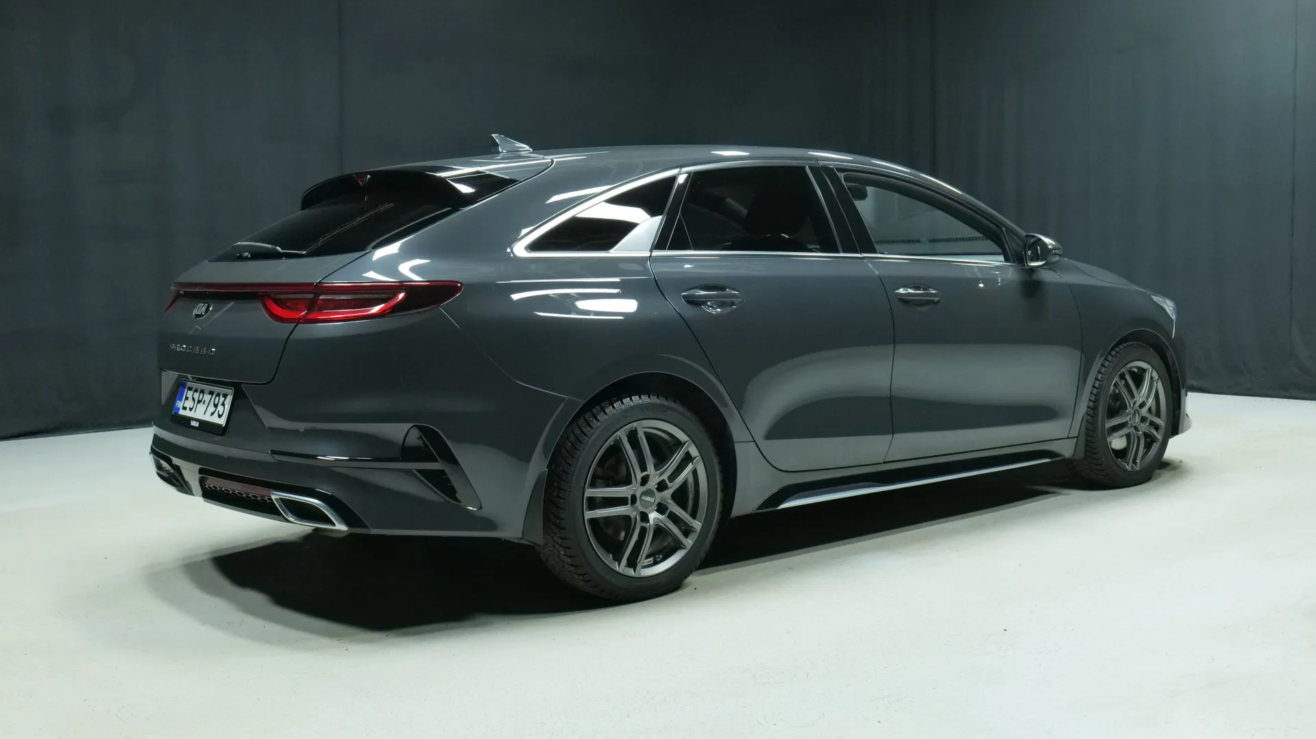 Autokuva 3 - ESP-793