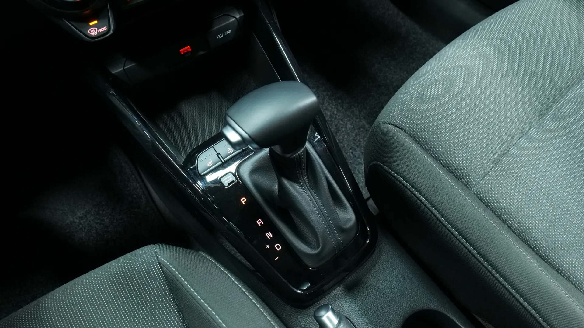 Autokuva 9 - ESU-876