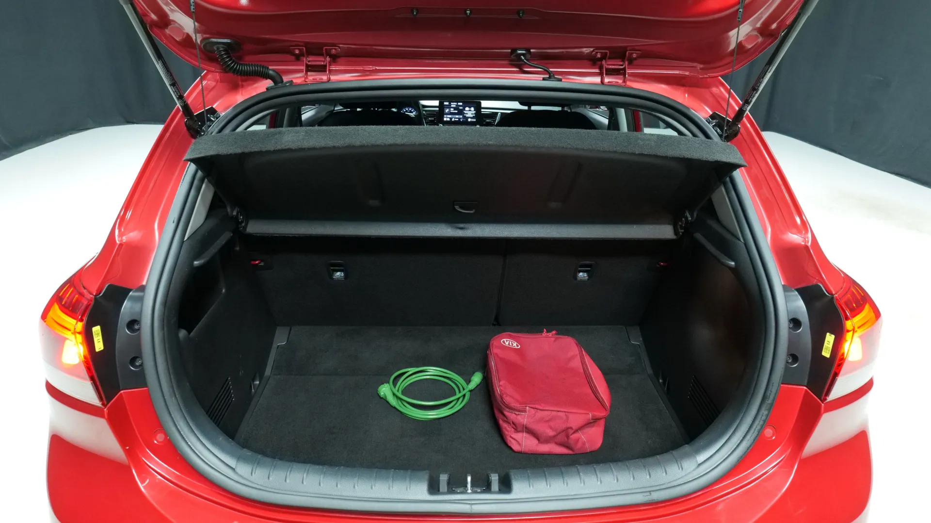 Autokuva 15 - ESU-876