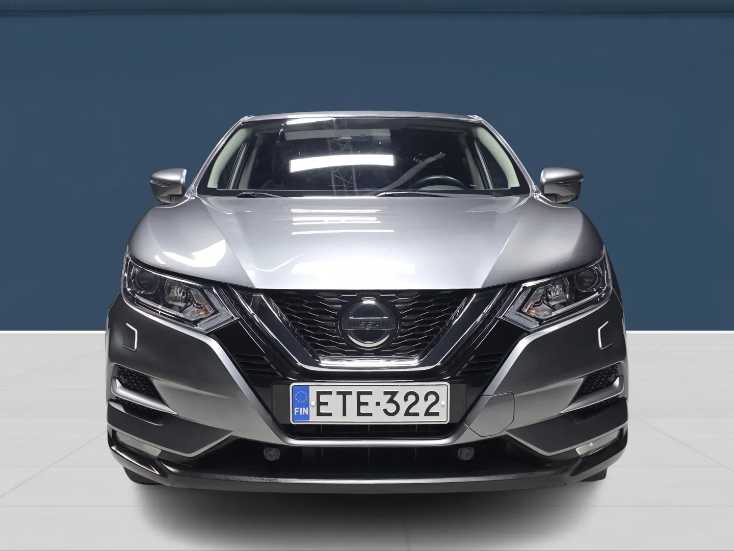 Autokuva 2 - ETE-322
