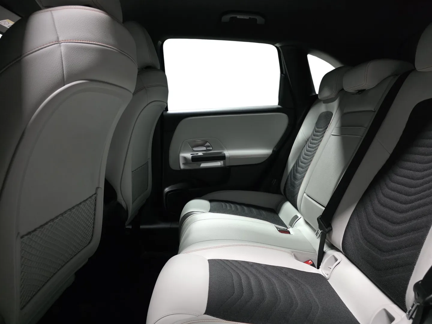 Autokuva 9 - ETE-619