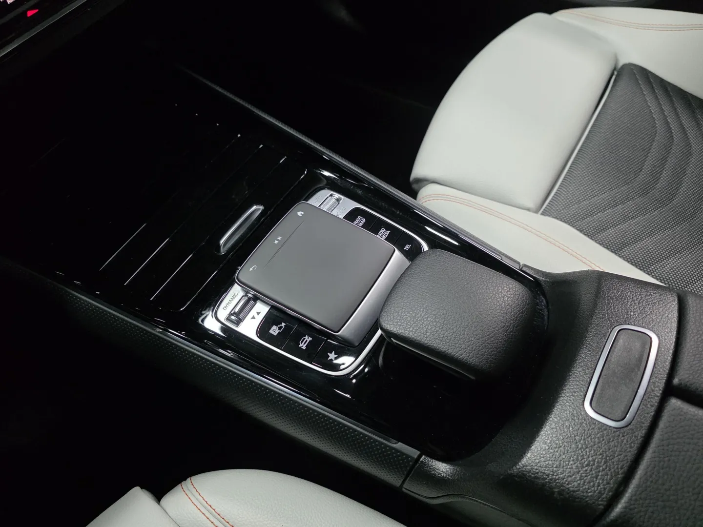 Autokuva 15 - ETE-619