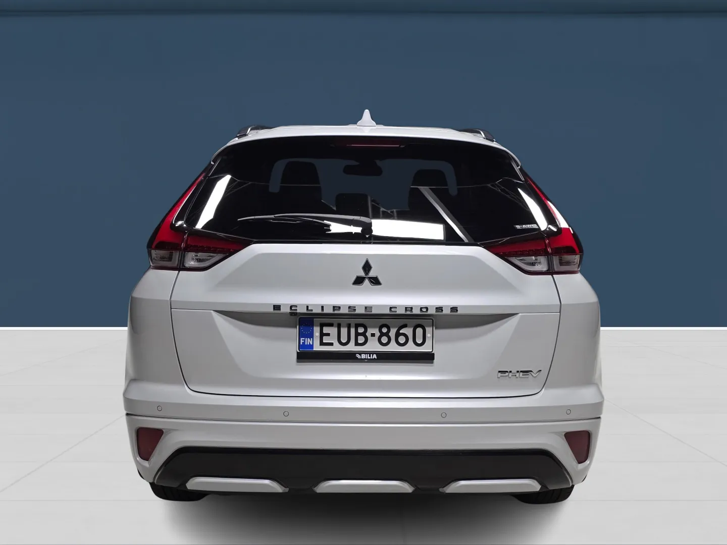 Autokuva 5 - EUB-860
