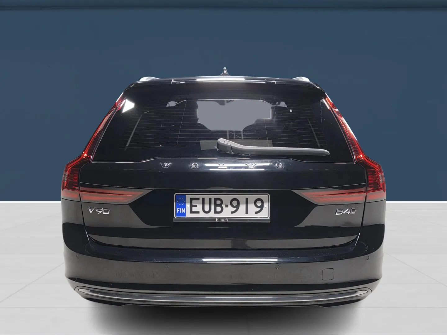Autokuva 5 - EUB-919