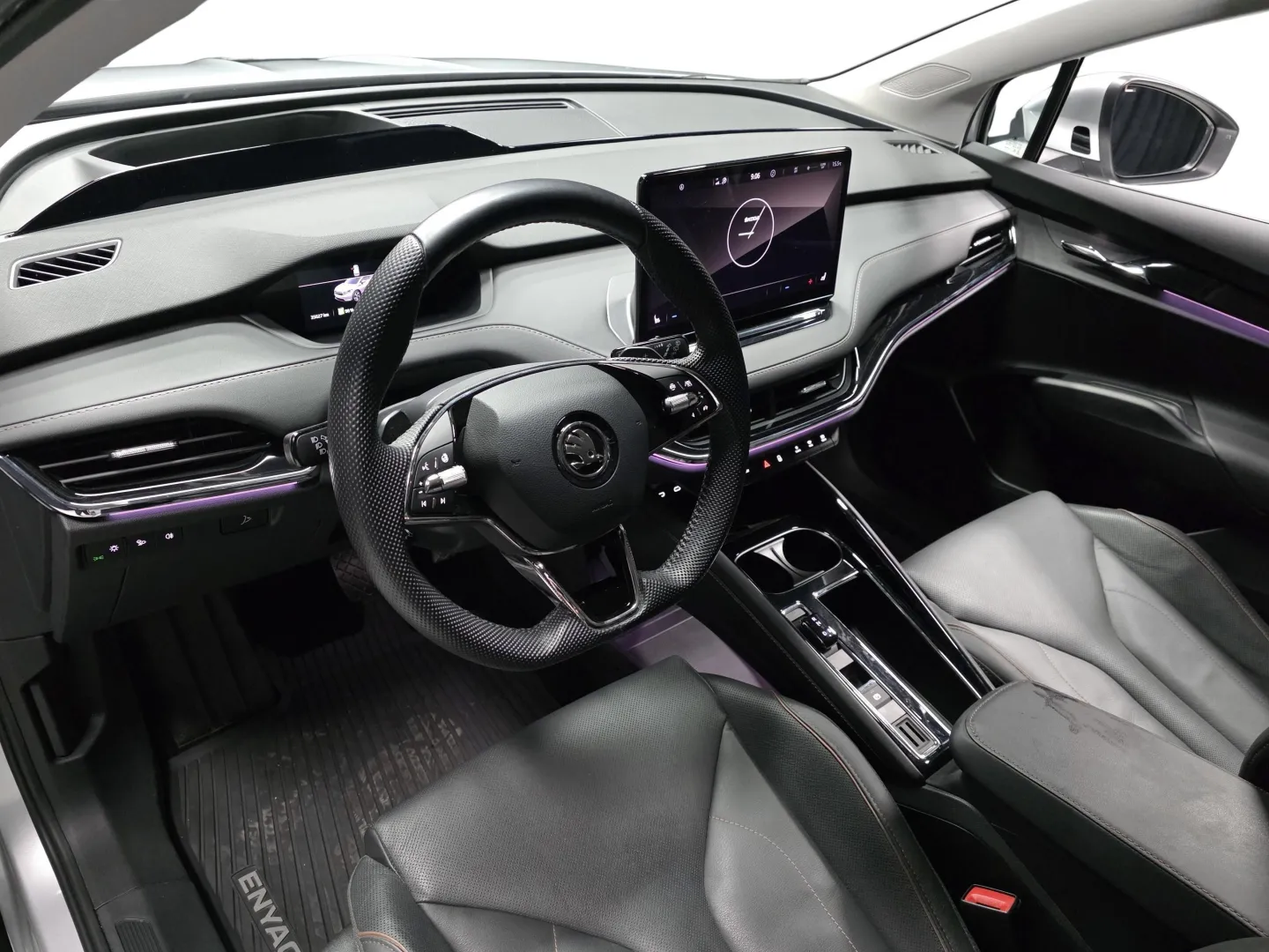 Autokuva 8 - EUL-947