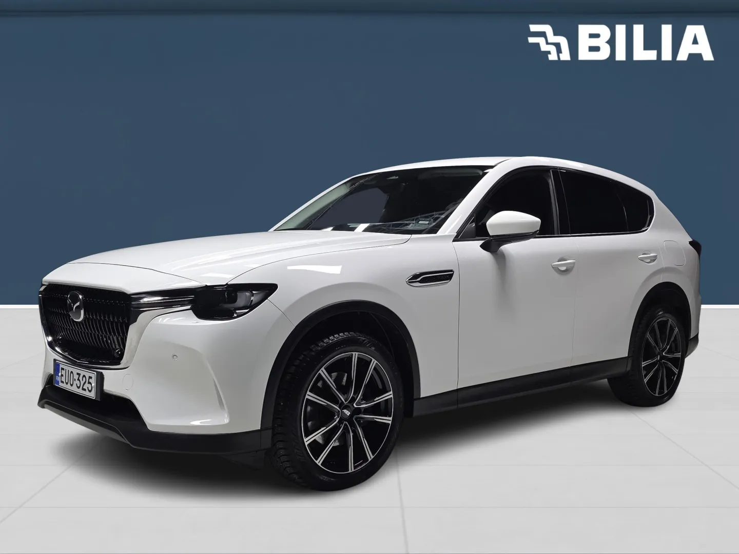 Autokuva 1 - EUO-325