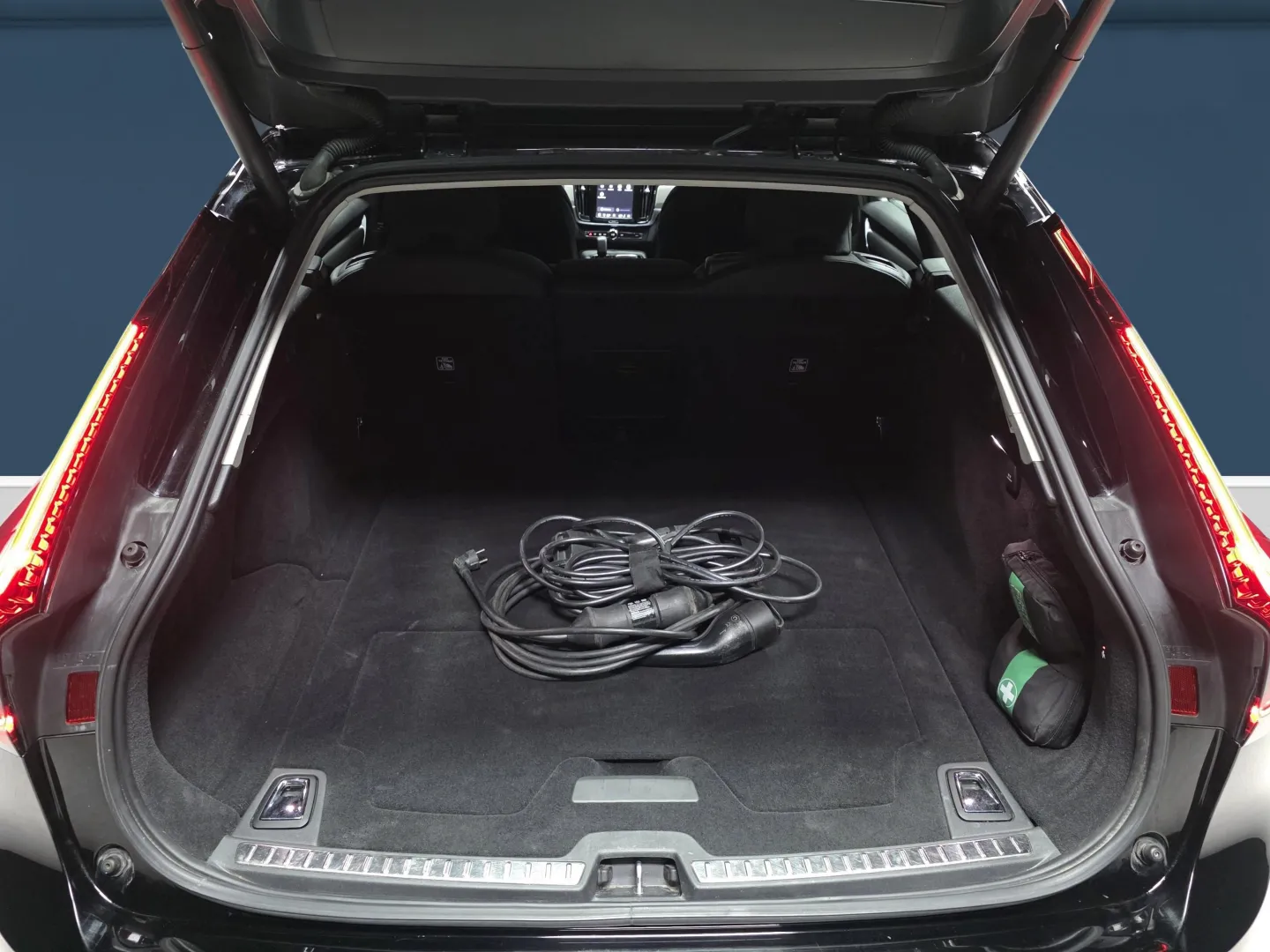 Autokuva 11 - EUO-613