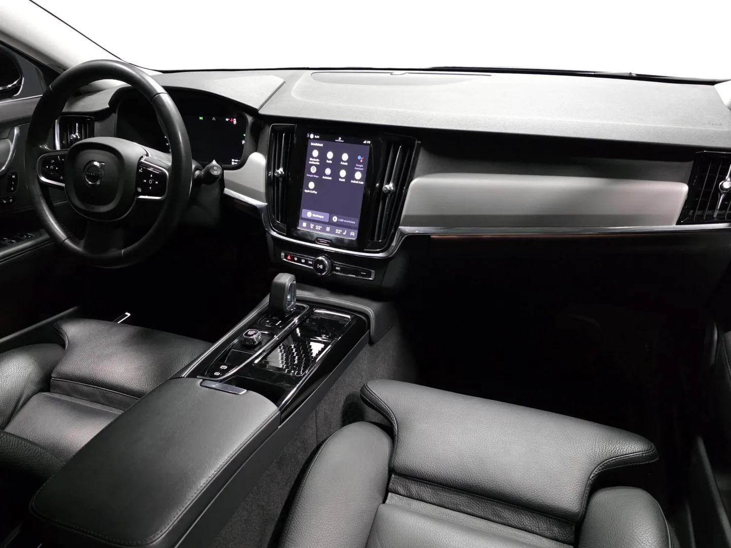 Autokuva 16 - EUO-613