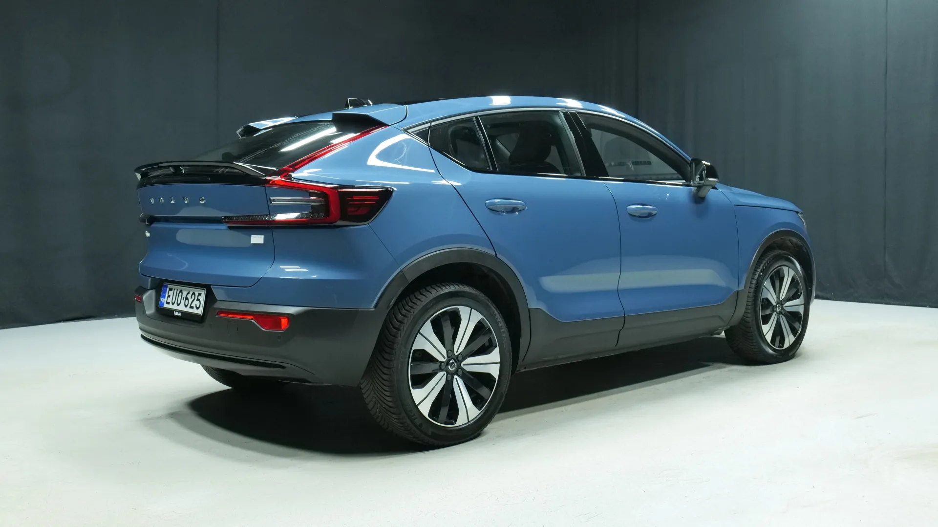 Autokuva 3 - EUO-625