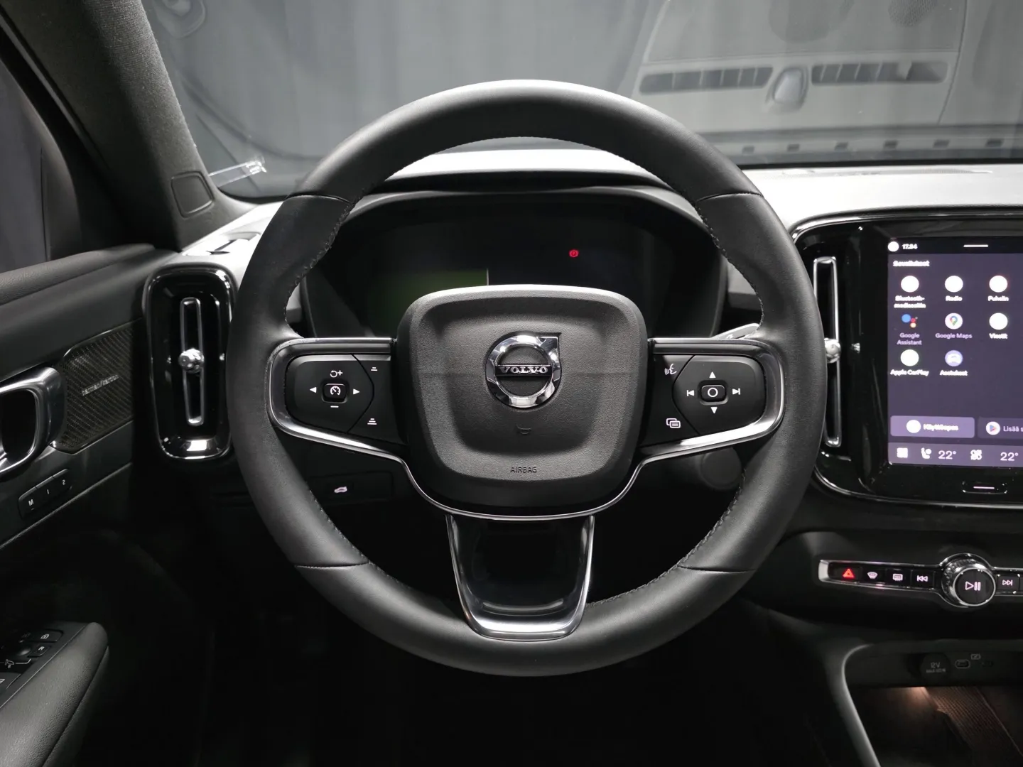 Autokuva 10 - EUP-707