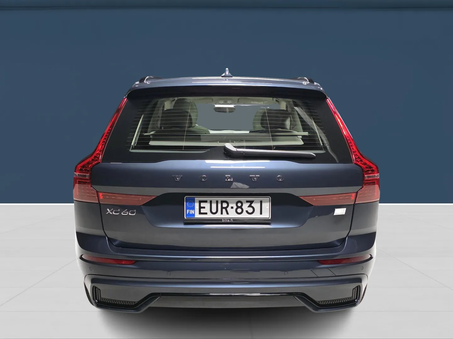 Autokuva 5 - EUR-831