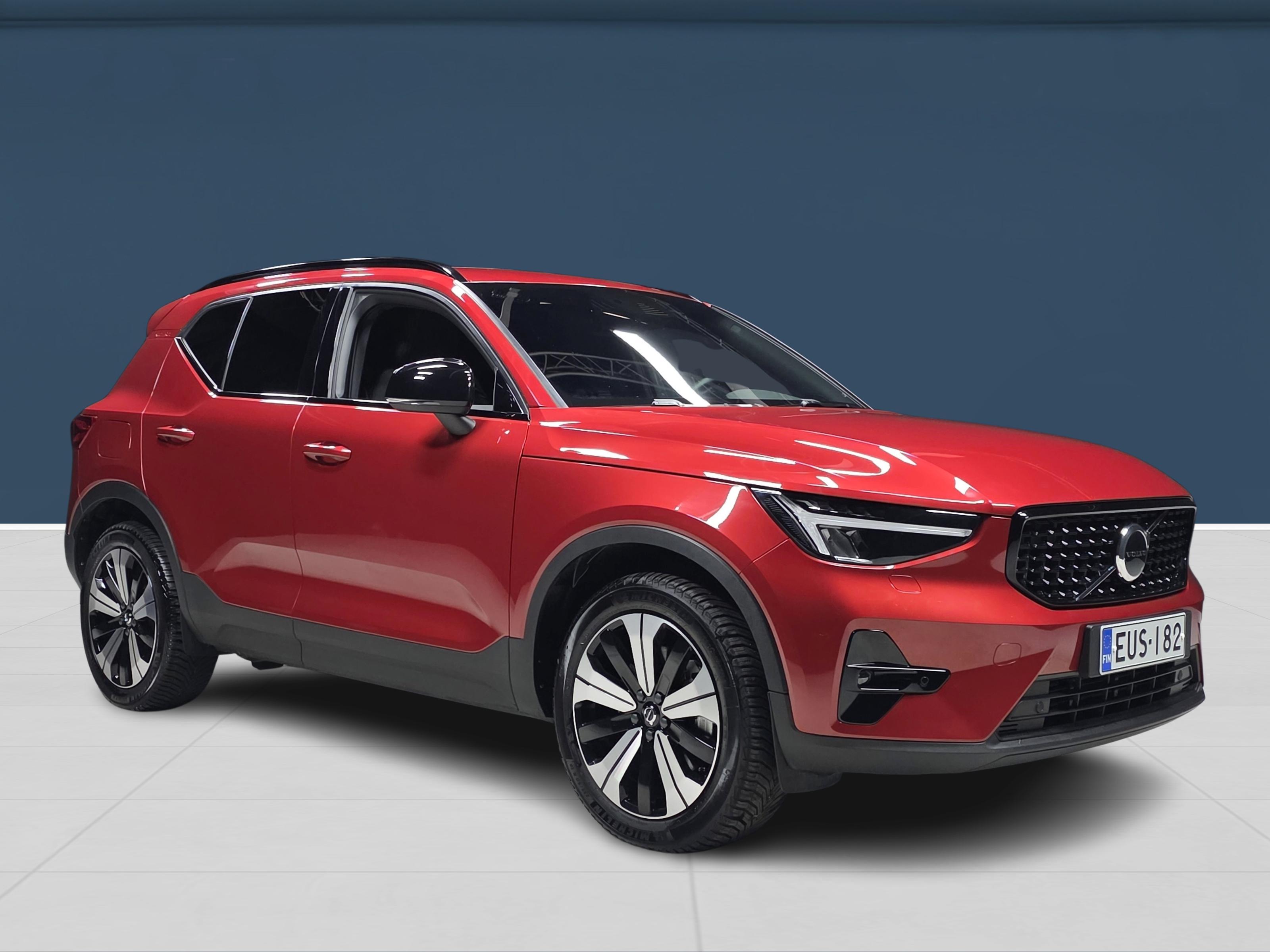 Volvo XC40 T4 TwE Plus Dark aut 2024, kuva 3/17