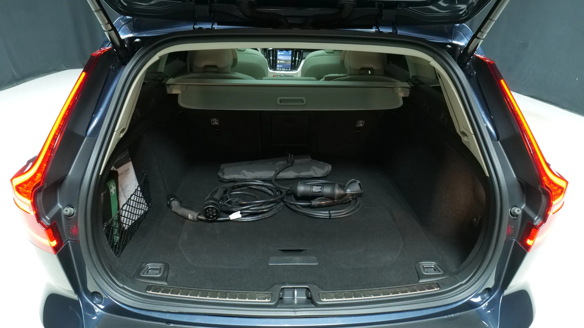 Autokuva 18 - EUS-833