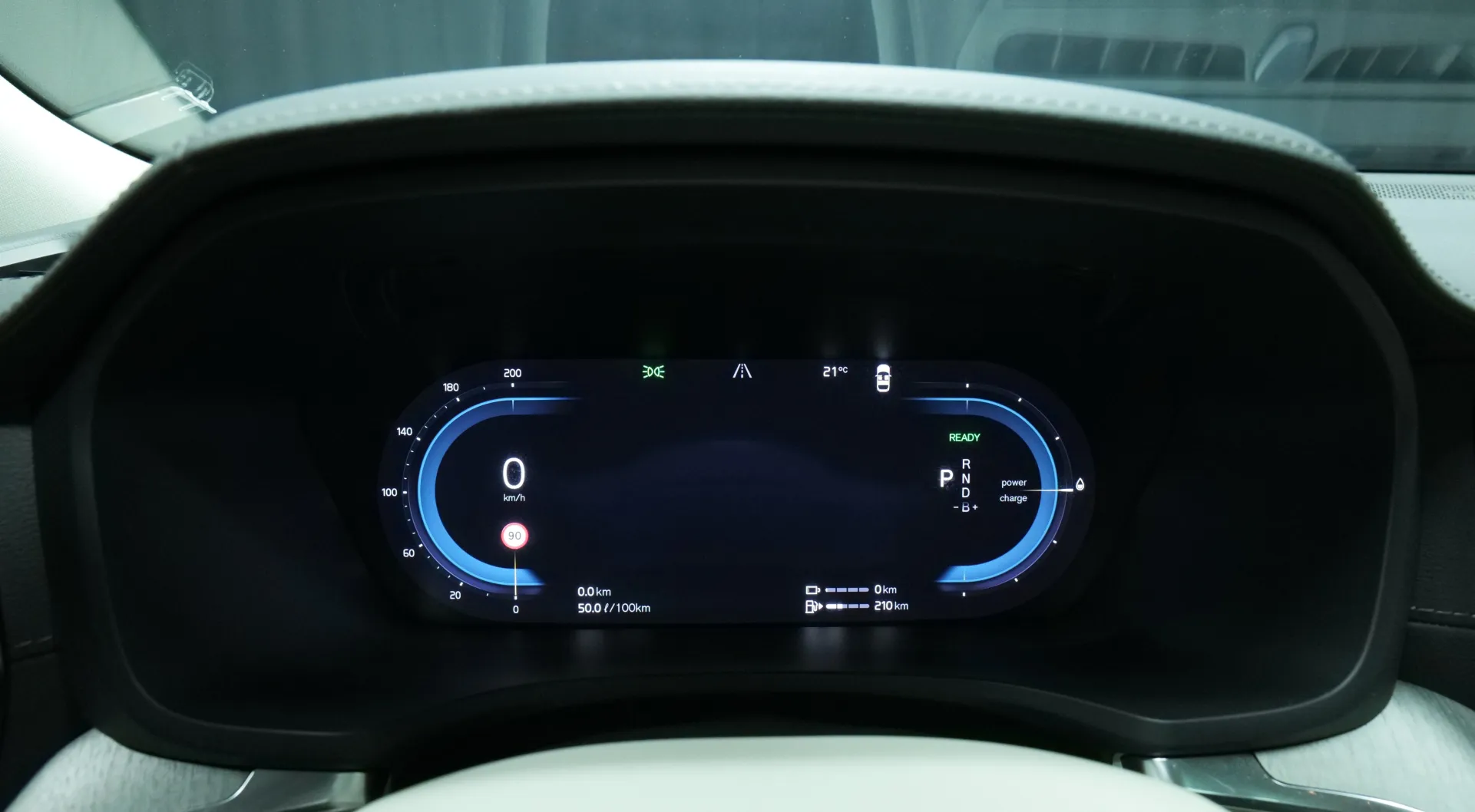 Autokuva 6 - EUS-833