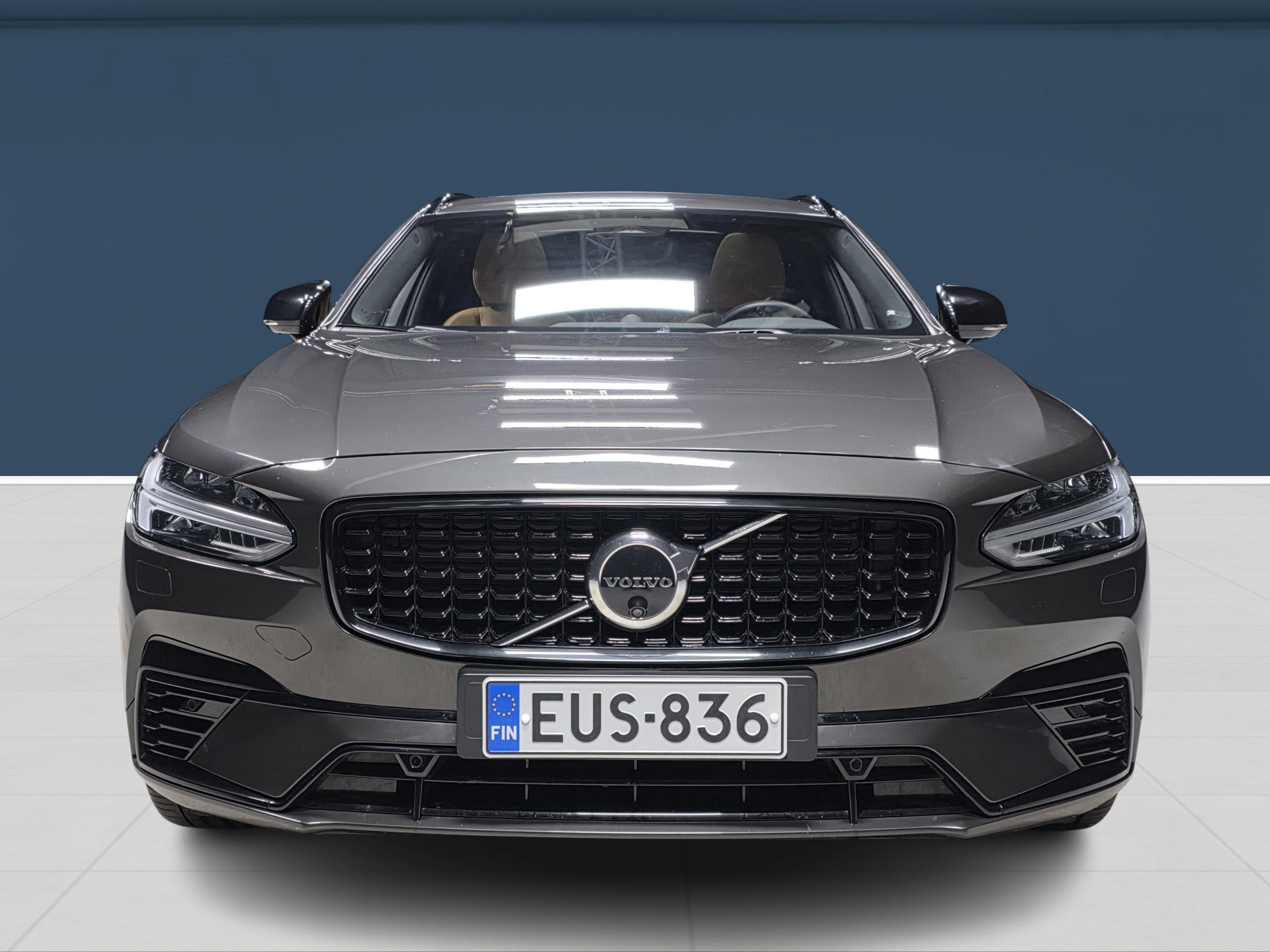 Volvo V90 2024, kuva 2/18