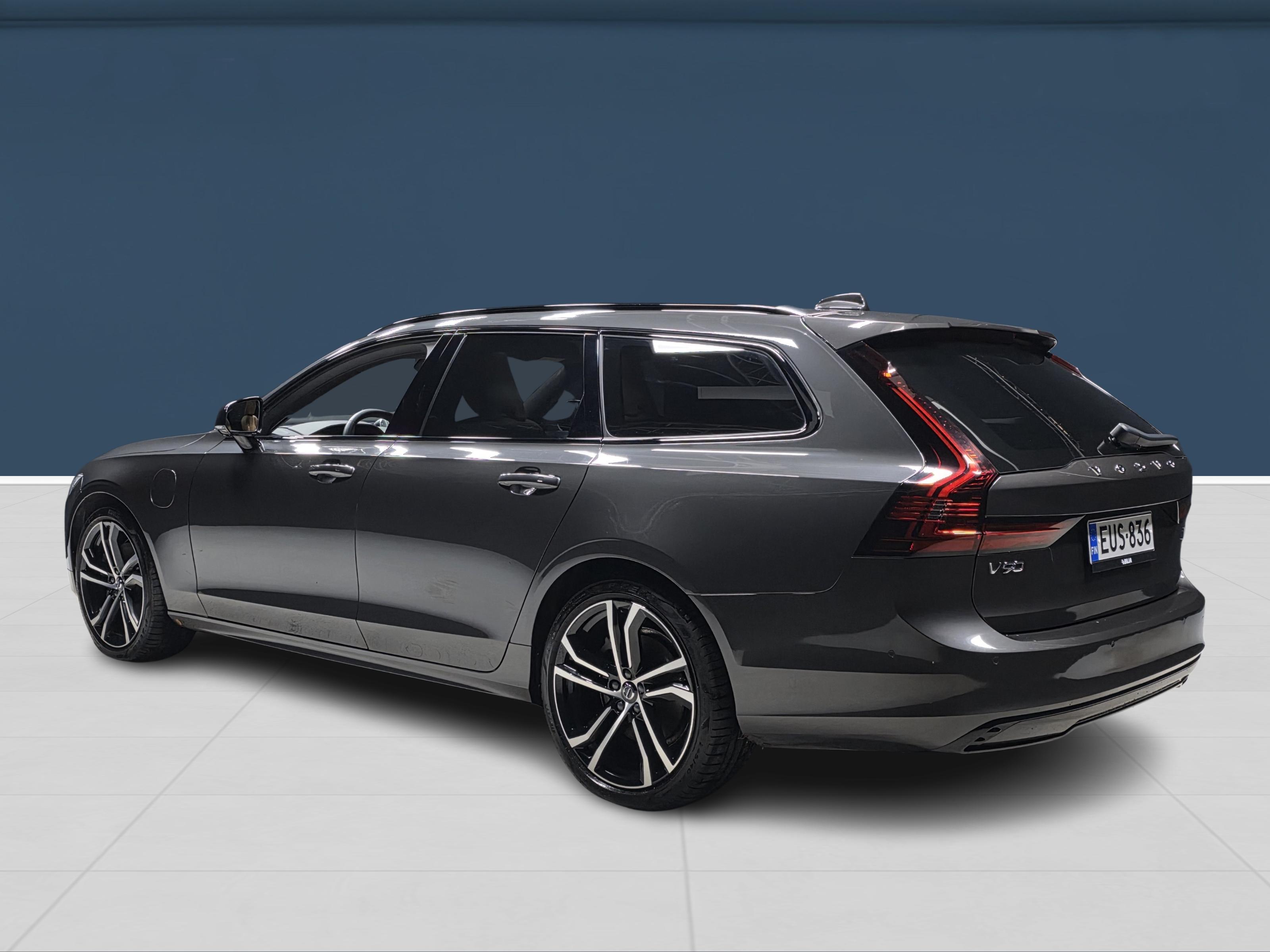 Volvo V90 2024, kuva 6/18