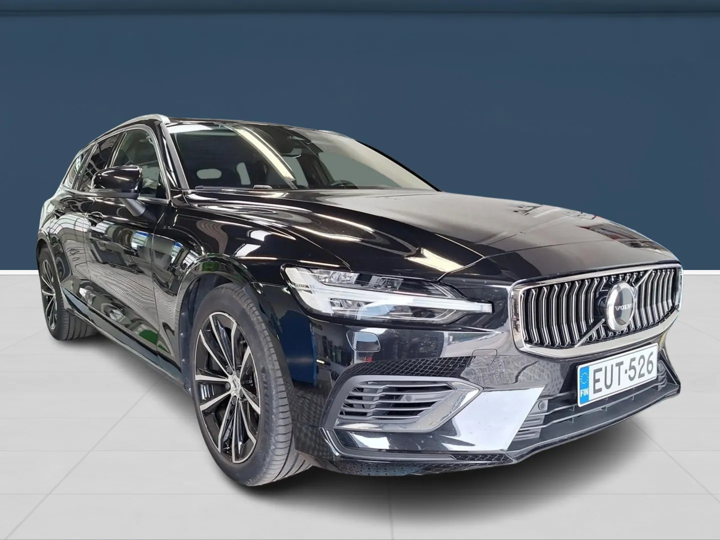 Autokuva 3 - EUT-526