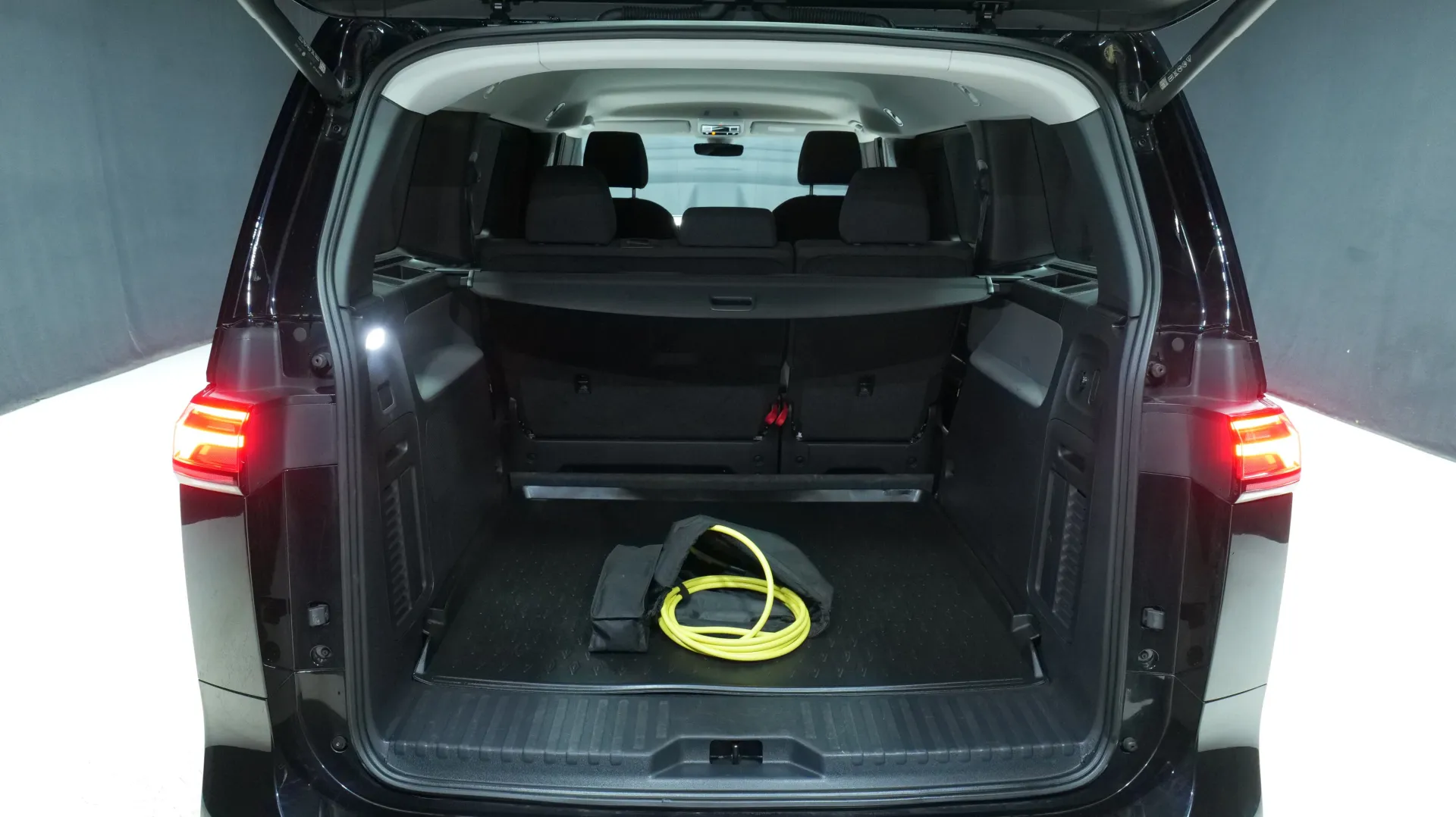 Autokuva 15 - EVC-725