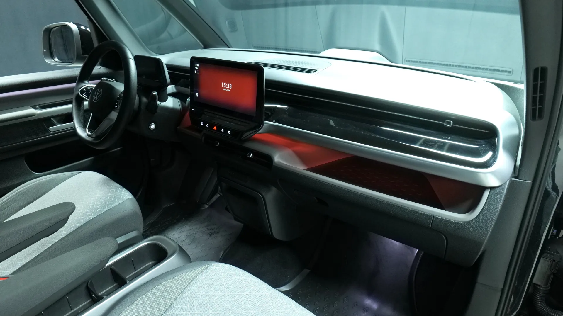 Autokuva 16 - EVC-725