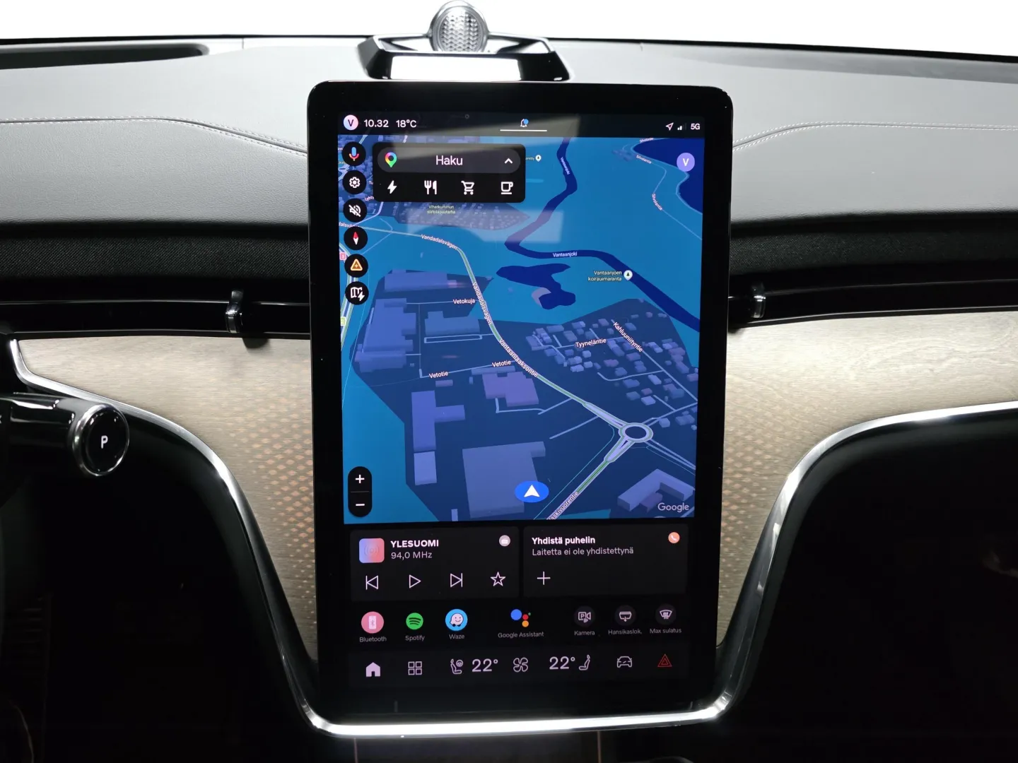 Autokuva 13 - EVL-446