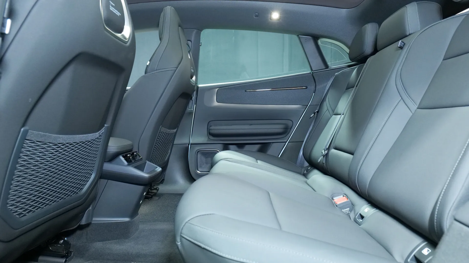 Autokuva 16 - EVL-850